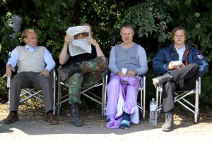 (v.l.n.r.) Rainer Strecker, Matthias Reichwald, Helmut Zhuber, Enno Hesse - Schattenpause 'Kameradschaft Eins-Acht'